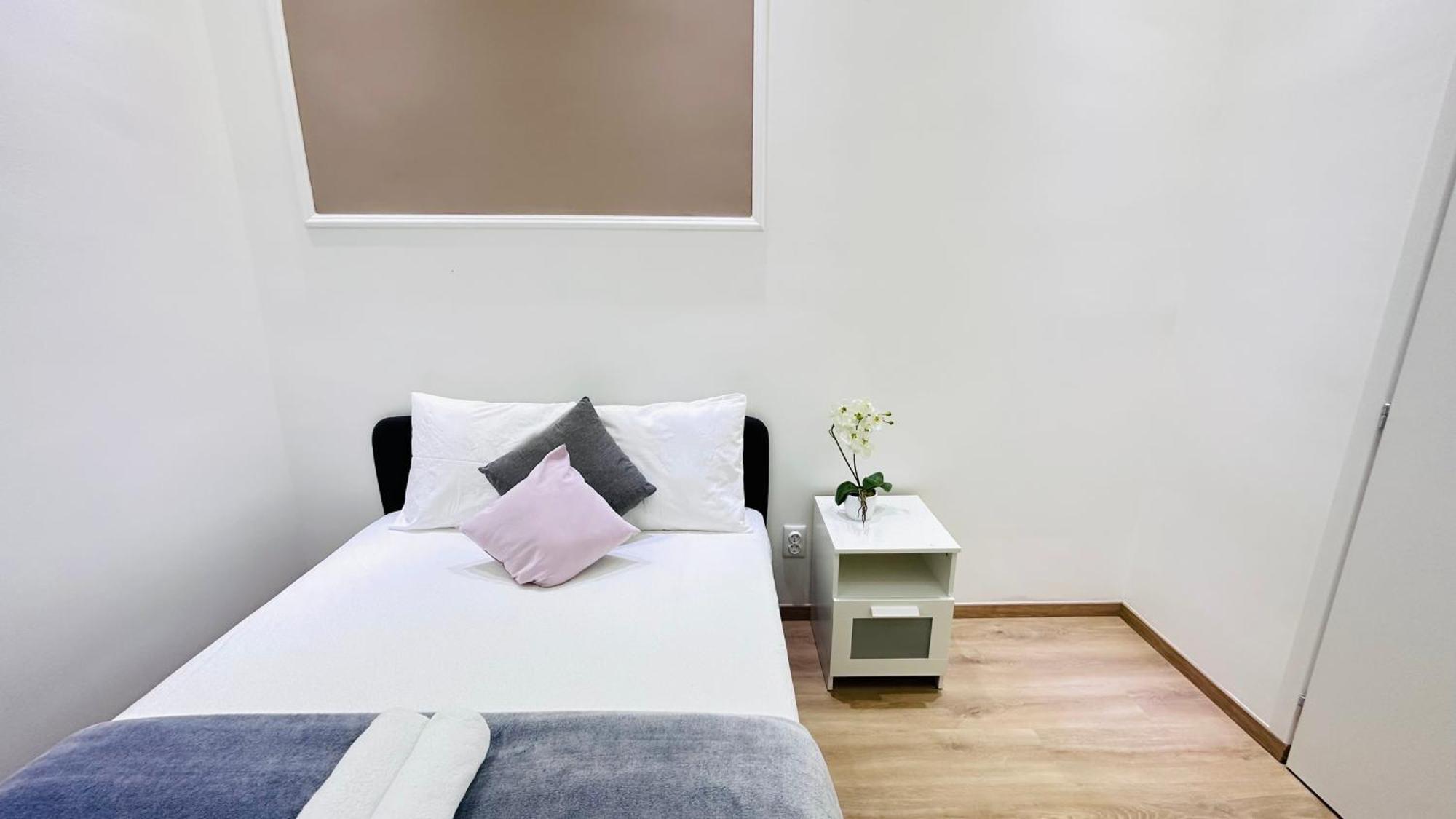 Ulloi-0 Apartment - 5Min To Corvin Negyed, Aldi Budapest Luaran gambar