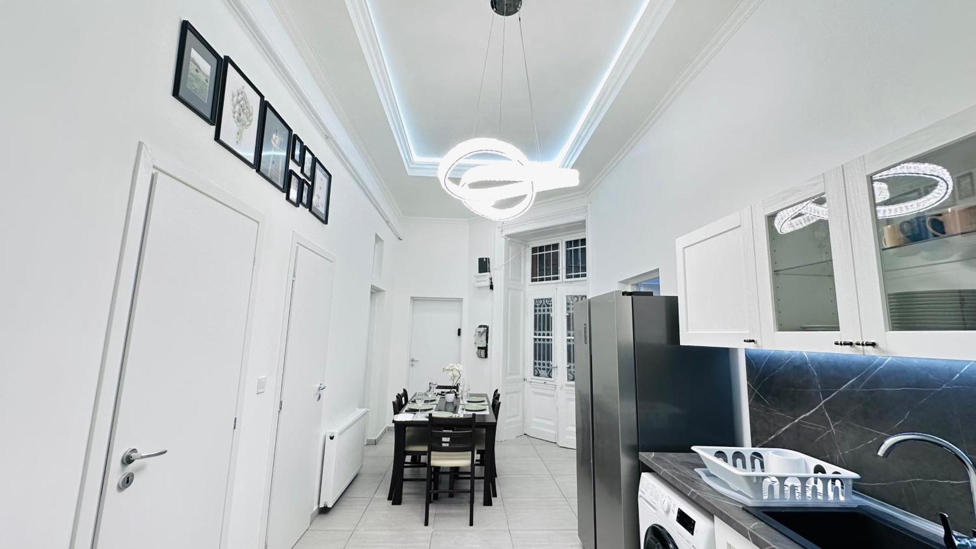 Ulloi-0 Apartment - 5Min To Corvin Negyed, Aldi Budapest Luaran gambar